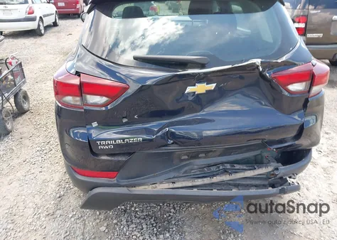 2021 Chevrolet Trailblazer Awd Ls z USA, uszkodzony, nr VIN KL79MNSLXMB002426